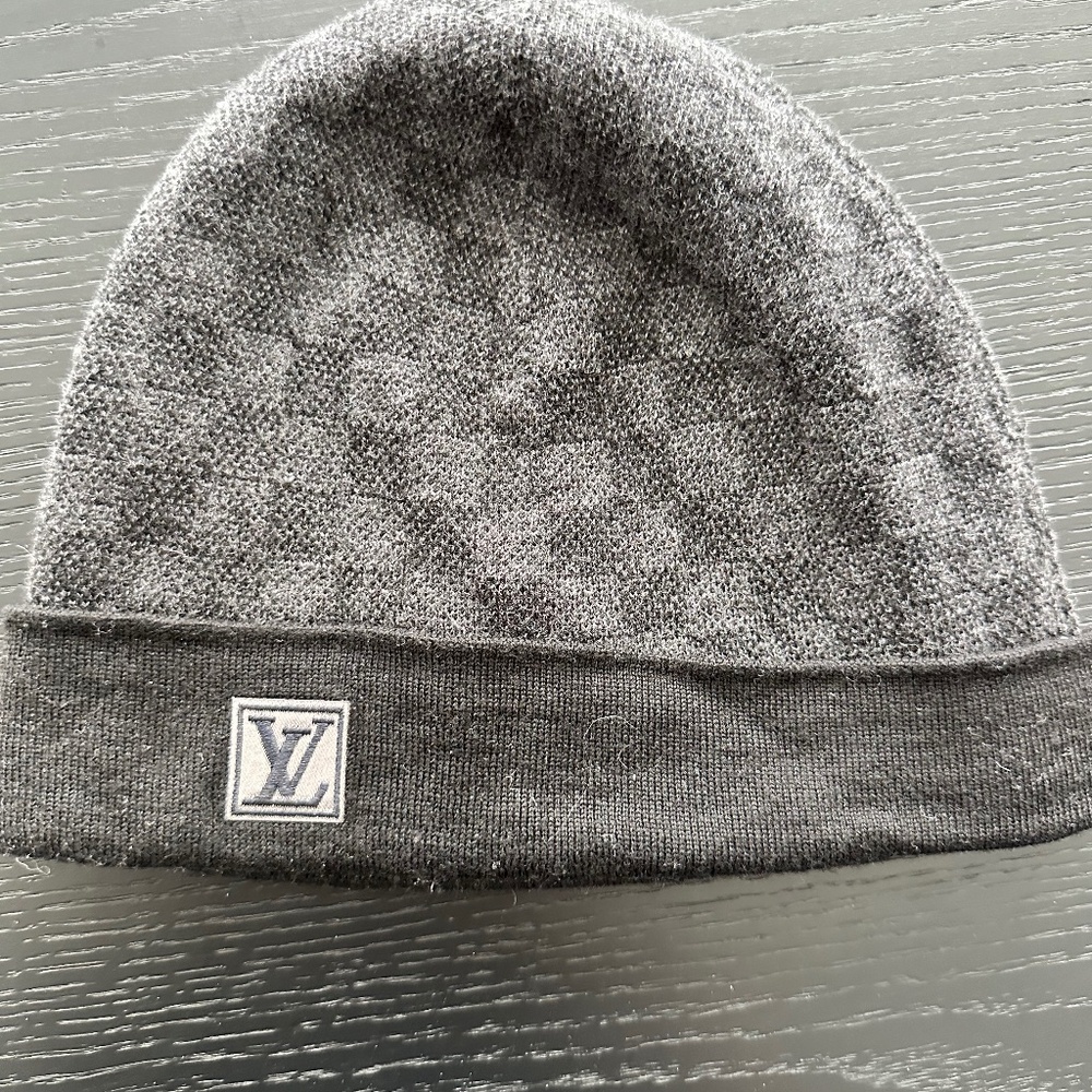 Louis Vuitton Men’s Beanie – One Size, Grey